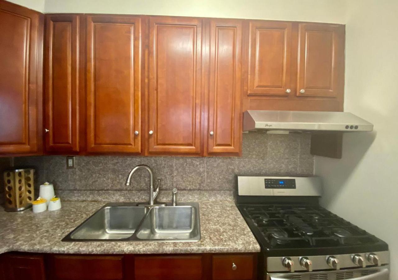 Historic Townhouse Oasis With En-Suite Bathroom Φιλαδέλφεια Δωμάτιο φωτογραφία