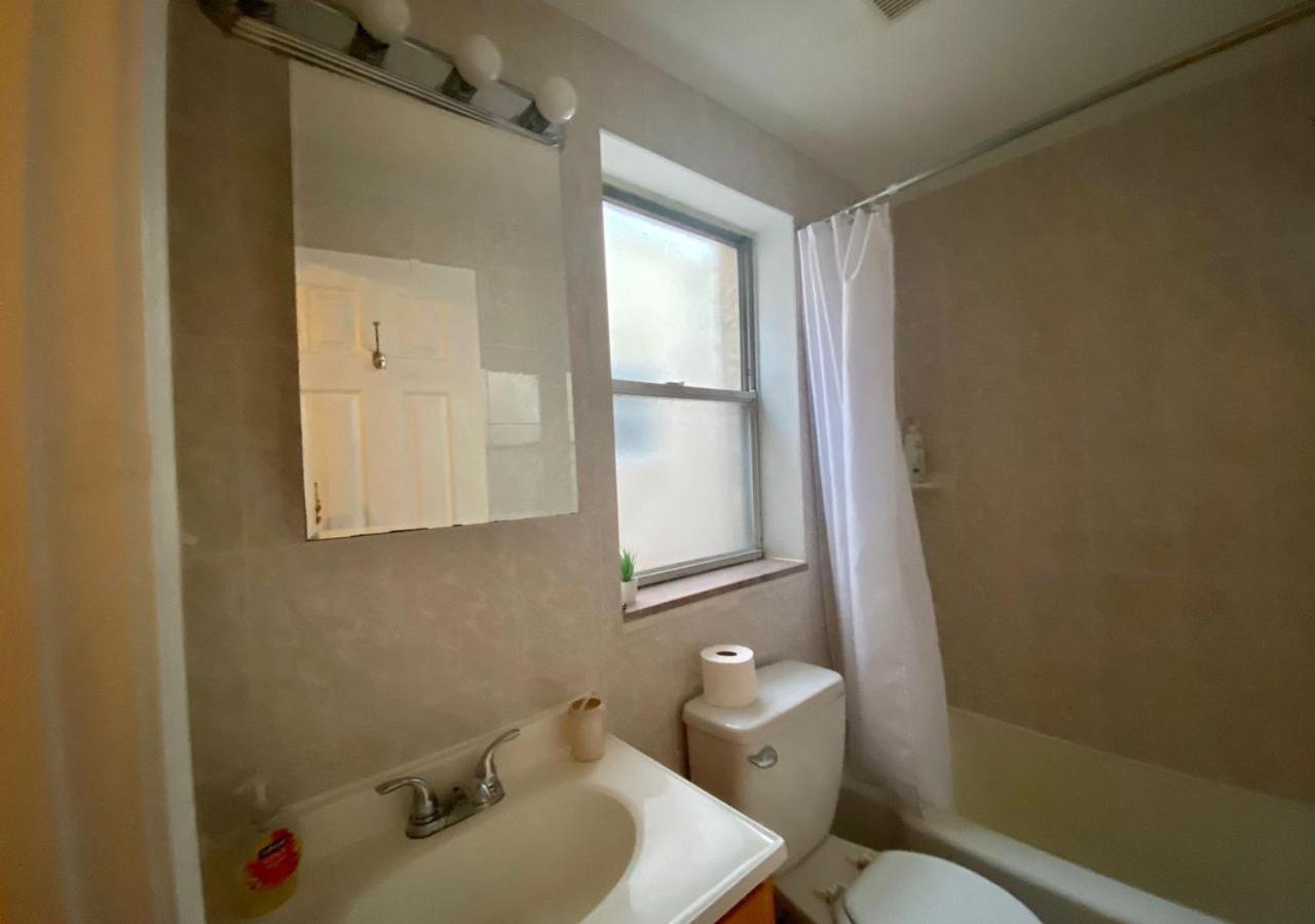 Historic Townhouse Oasis With En-Suite Bathroom Φιλαδέλφεια Δωμάτιο φωτογραφία