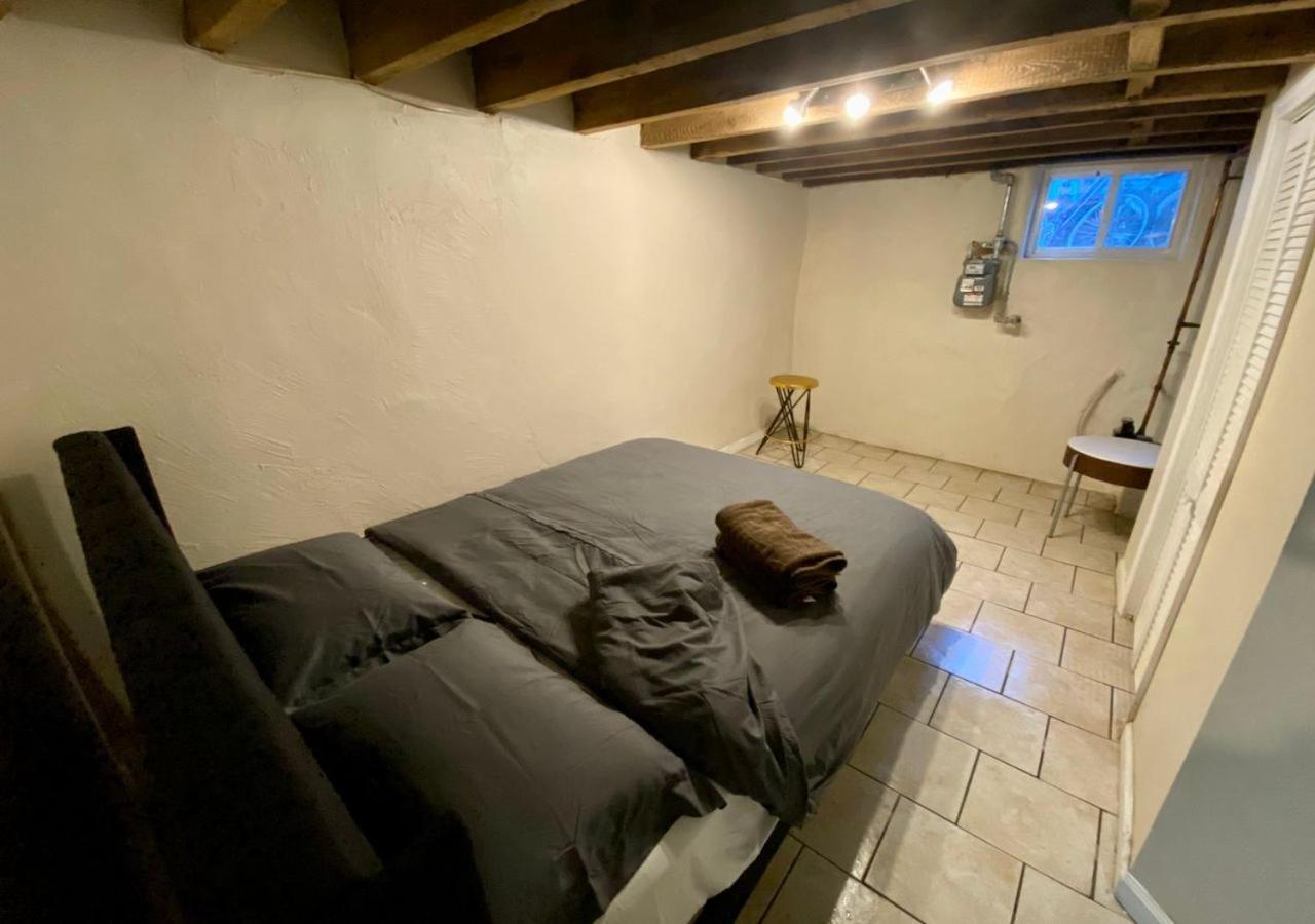 Historic Townhouse Oasis With En-Suite Bathroom Φιλαδέλφεια Δωμάτιο φωτογραφία