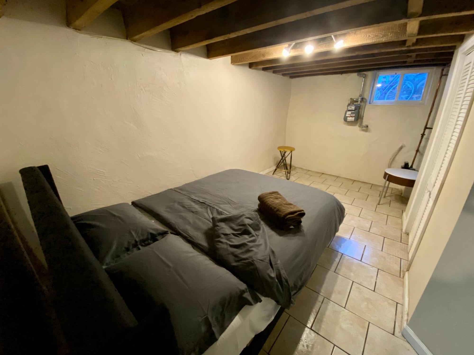 Historic Townhouse Oasis With En-Suite Bathroom Φιλαδέλφεια Δωμάτιο φωτογραφία